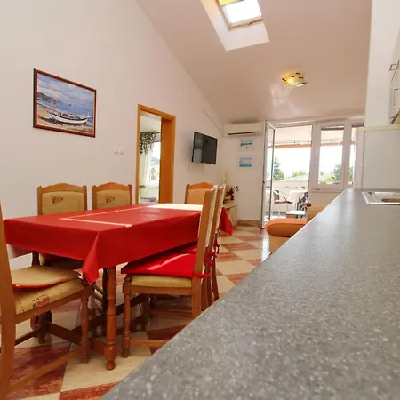 Charmante In Mit Eigenem Balkon By Interhome Baška